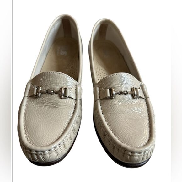 SAS Metro Horsebit Loafer Size 8N Bone Color Patent Leather. - Picture 5 of 9